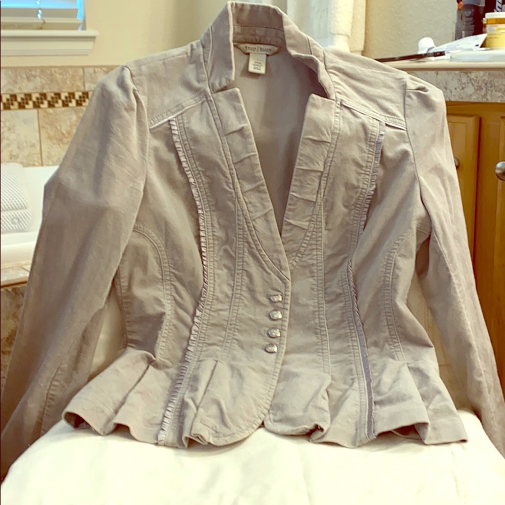 Grey velvet blazer! Pairs well with jeans!